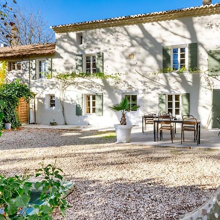 Montjoia Acomodação com café da manhã LʼIsle-sur-la-Sorgue Exterior foto